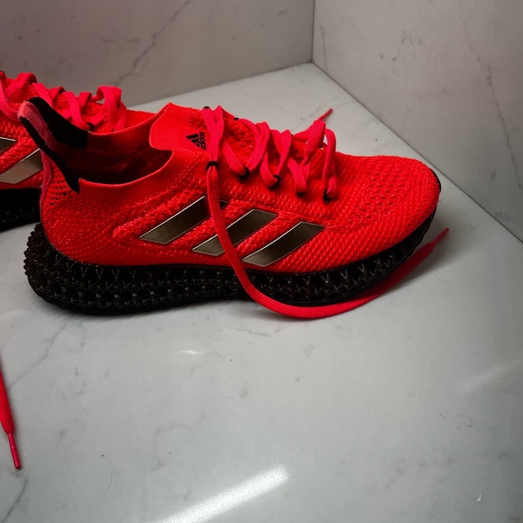 Adidas 4dfwd Athletic Shoes 8 - Picture 2 of 16